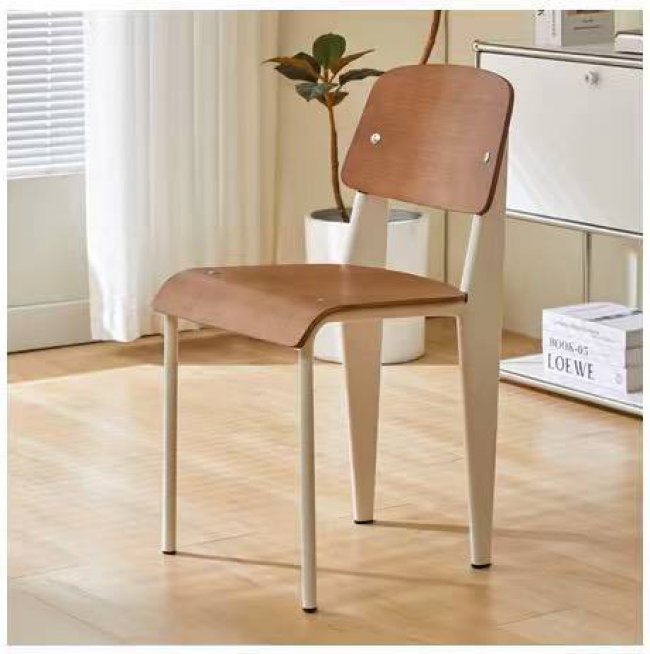 เก้าอี้ร้านเบอร์เกอร์คิงส์ ร้านเดอะพิซซ่า